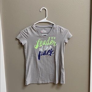 Gray under armor shirt